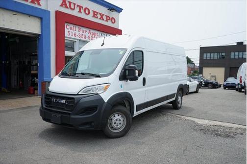 2023 RAM ProMaster 2500 High Roof