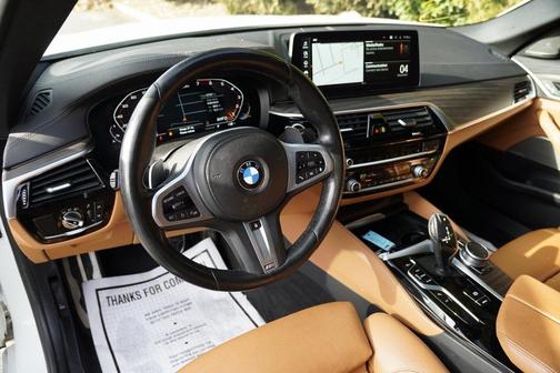 2022 BMW M550 i Xdrive