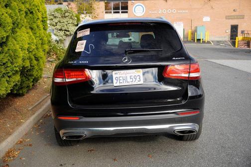 Black 2019 Mercedes-Benz GLC 300 4MATIC