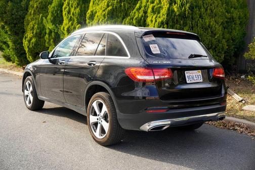Black 2019 Mercedes-Benz GLC 300 4MATIC