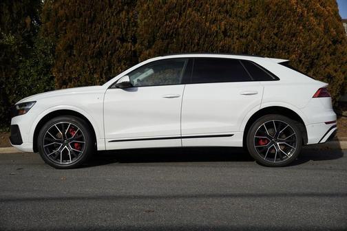 2019 Audi Q8 3.0T Premium Plus