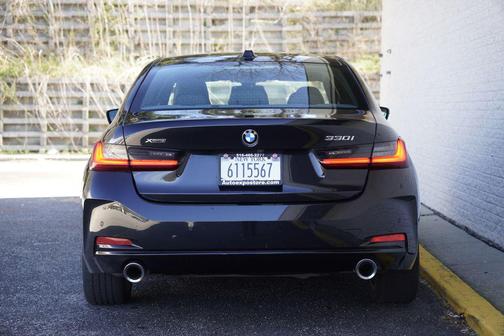 Black Sapphire Metallic 2025 BMW 330 xDrive