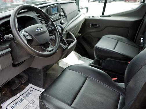 2022 Ford Transit-250 Base