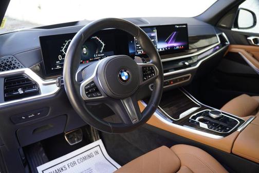 White 2025 BMW X5 xDrive40i