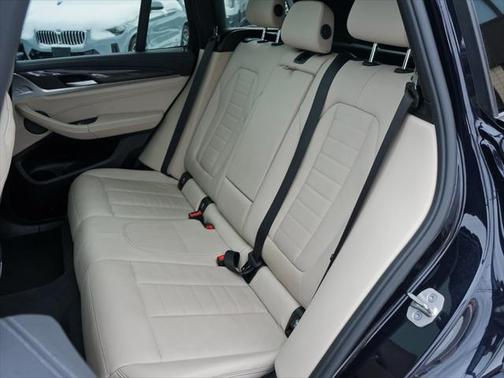 2022 BMW X3 M40i