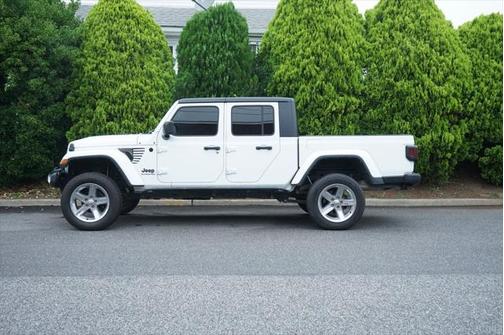 2021 Jeep Gladiator Sport S