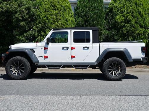 2020 Jeep Gladiator Sport S