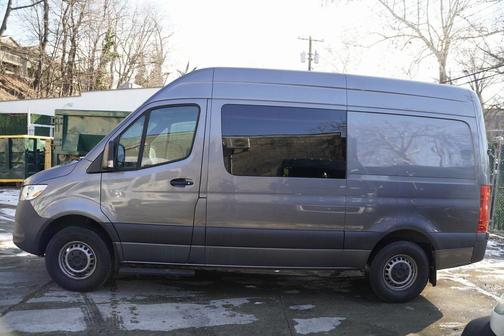 2020 Mercedes-Benz Sprinter 2500 Cargo 144 WB