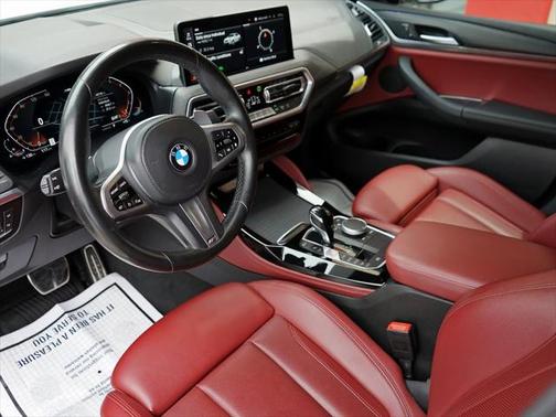 2022 BMW X4 xDrive30i