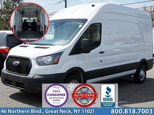 2022 Ford Transit-250 Base