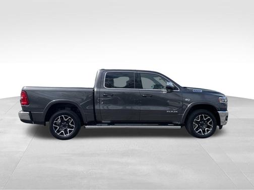 Granite Crystal Metallic Clearcoat 2026 RAM 1500 Laramie