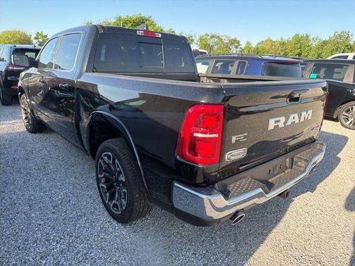 Diamond Black Crystal Pearlcoat 2026 RAM 1500 Longhorn