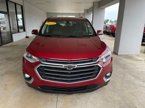 Red Tintcoat 2019 Chevrolet Traverse LT