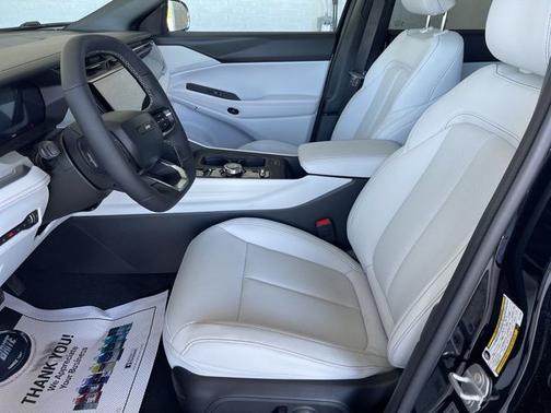 Diamond Black 2026 Jeep Cherokee Limited