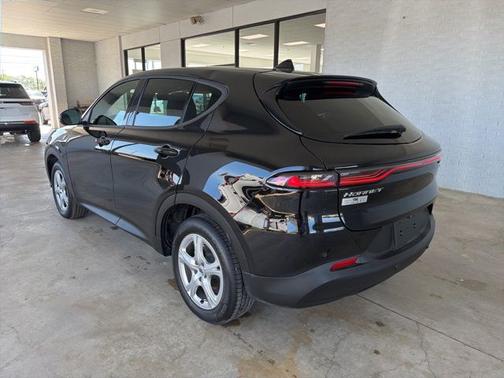 8 Ball 2025 Dodge Hornet GT