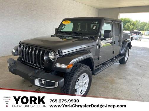 Crystal Metallic 2021 Jeep Gladiator Sport
