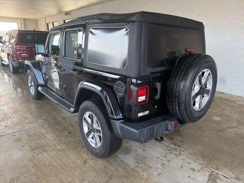 Black Clearcoat 2019 Jeep Wrangler Unlimited Sahara
