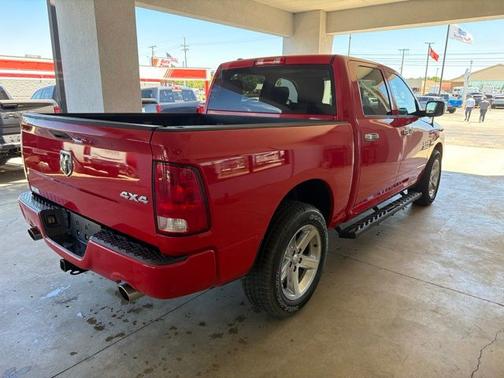 Flame Red Clearcoat 2017 RAM 1500 Express
