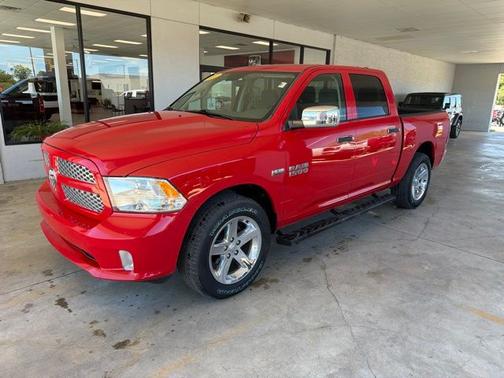 Flame Red Clearcoat 2017 RAM 1500 Express