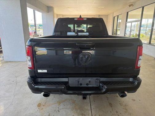 Diamond Black Crystal Pearlcoat 2023 RAM 1500 Big Horn/Lone Star