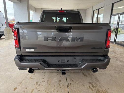 Granite Crystal Metallic Clearcoat 2026 RAM 1500 Big Horn/Lone Star