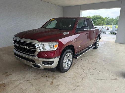 Delmonico Red Pearlcoat 2022 RAM 1500 Big Horn/Lone Star