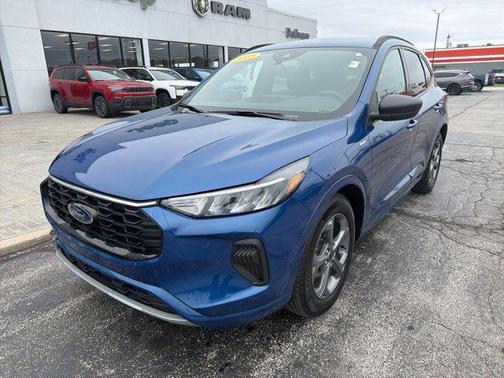 ATLAS BLUE METALLIC 2023 Ford Escape ST-Line