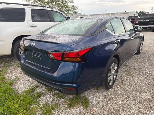 Deep Blue Pearl 2020 Nissan Altima 2.5 S