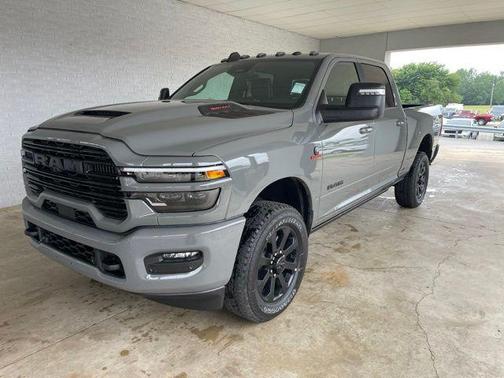 Ceramic White 2026 RAM 2500 Laramie