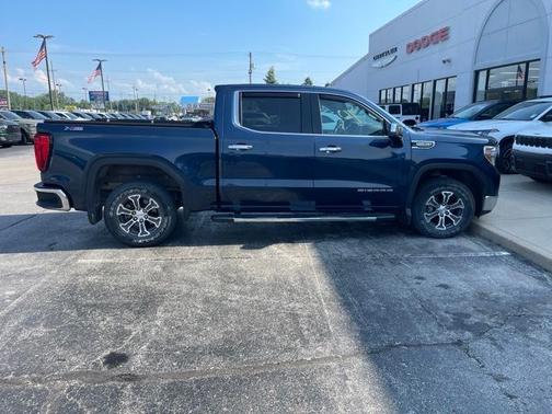 Pacific Blue Metallic 2019 GMC Sierra 1500 SLE
