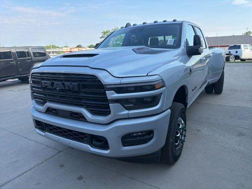 Silver Zynith 2026 RAM 3500 Laramie Crew Cab 4x4 8' Box