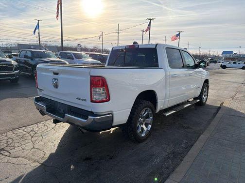 Bright White Clearcoat 2022 RAM 1500 Big Horn/Lone Star