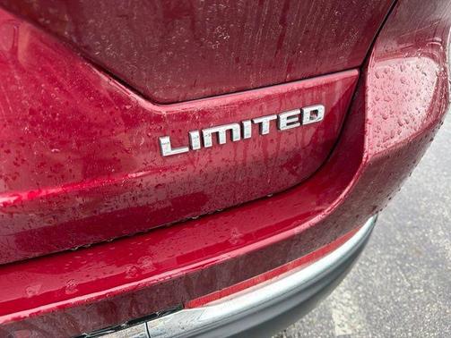Velvet Red Pearlcoat 2023 Jeep Grand Cherokee Limited