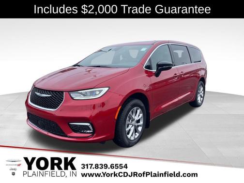 Red Hot Pearlcoat 2026 Chrysler Pacifica L