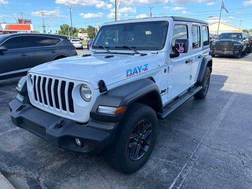 Bright White Clearcoat 2024 Jeep Wrangler Sport S