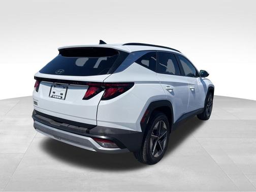 Serenity White Pearl 2025 Hyundai TUCSON SEL