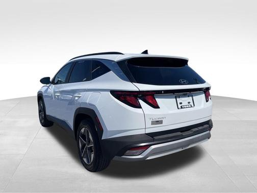 Serenity White Pearl 2025 Hyundai TUCSON SEL