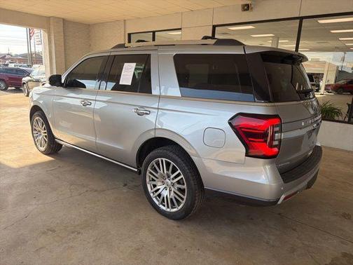 ICONIC SILVER METALLIC 2024 Ford Expedition Limited