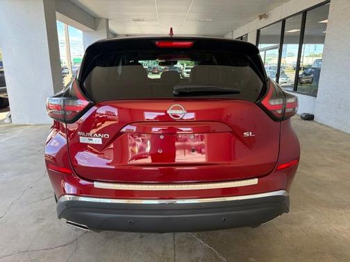 Scarlet 2023 Nissan Murano SL
