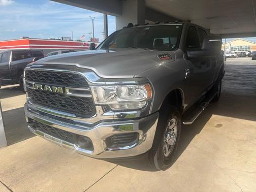 Billet Silver Metallic 2024 RAM 2500 Tradesman