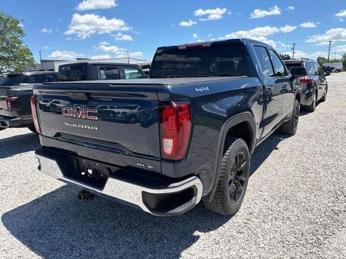 Pacific Blue Metallic 2021 GMC Sierra 1500 SLE