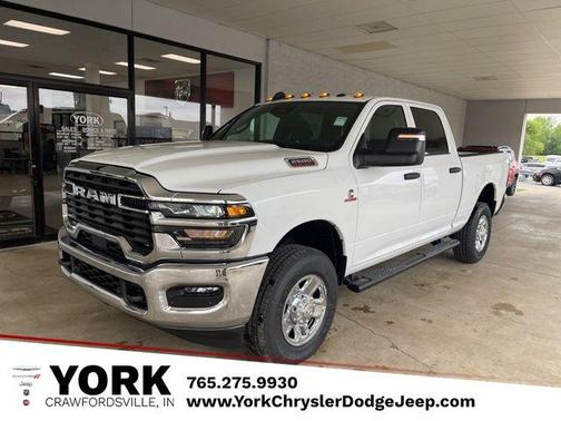 Bright White Clearcoat 2026 RAM 2500 Tradesman Crew Cab 4x4 6'4' Box