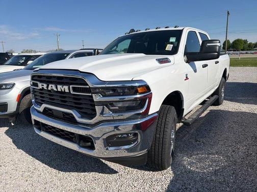 Bright White Clearcoat 2026 RAM 2500 Tradesman Crew Cab 4x4 6'4' Box