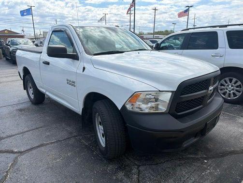 Bright White Clearcoat 2016 RAM 1500 Tradesman