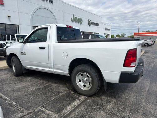 Bright White Clearcoat 2016 RAM 1500 Tradesman