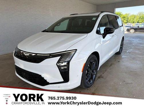 Bright White Clearcoat 2027 Chrysler Pacifica Limited