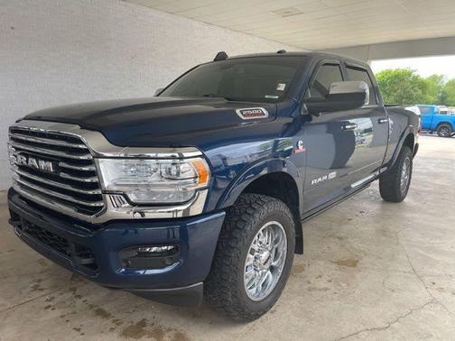 Patriot Blue Pearlcoat 2022 RAM 2500 Longhorn