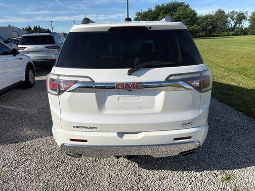 White Frost Tricoat 2019 GMC Acadia Denali