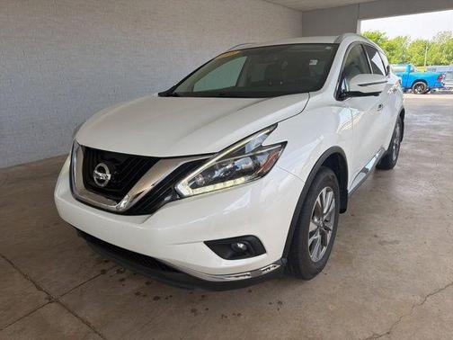 Pearl White 2018 Nissan Murano SL