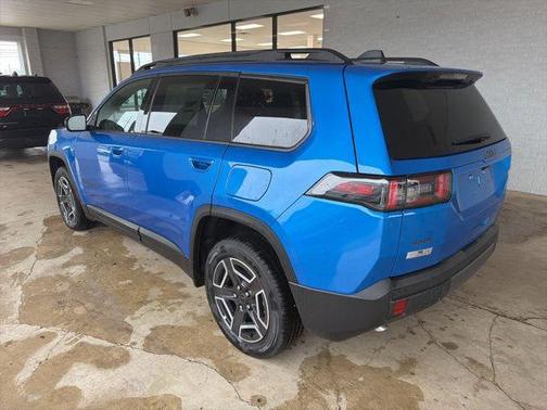 Hydro Blue Pearlcoat 2026 Jeep Cherokee Limited